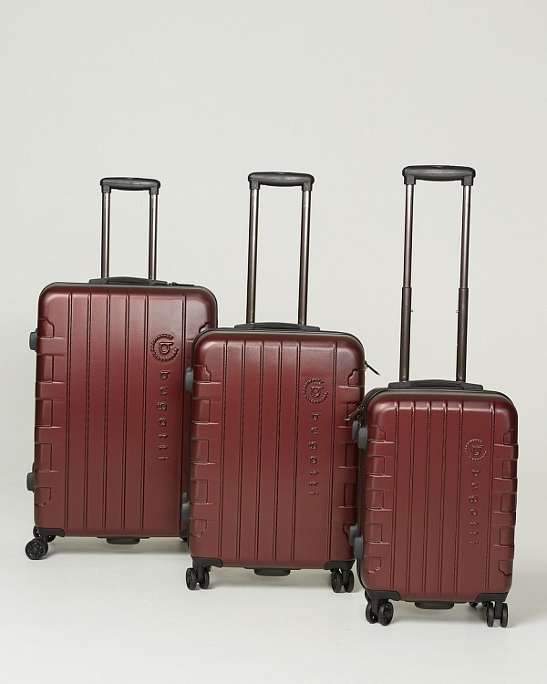Комплект из 3 чемоданов
